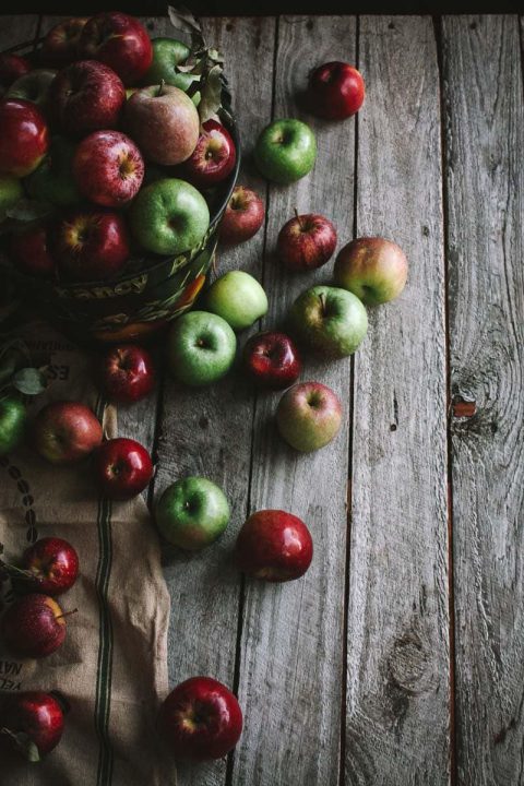 Old Fashioned Apple Crumble - Cook Republic