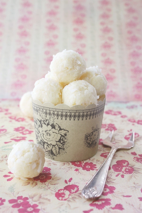 White Chocolate And Coconut Truffles  Cook Republic